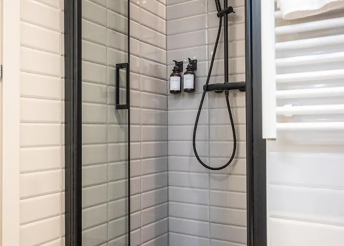 Lotto30 - Notes Of History In Garbatella Roma